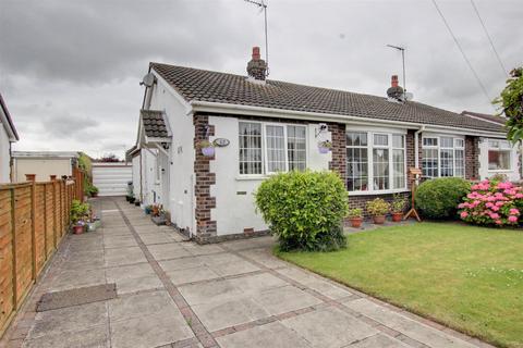 2 bedroom semi-detached bungalow for sale, South Parade, Leven, Beverley