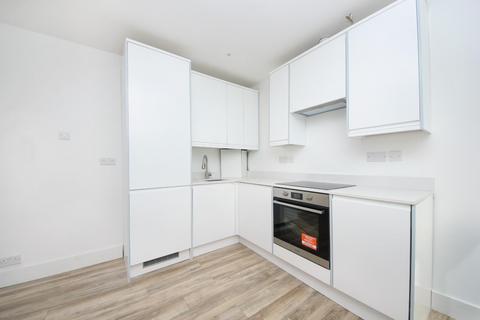 1 bedroom flat for sale, The Avenue, West Ealing