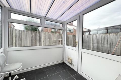 3 bedroom semi-detached house for sale, Acres Lane, Upton