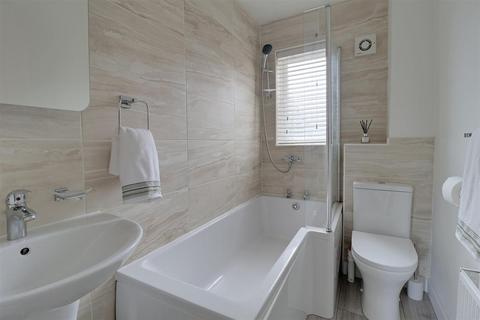 23 Azalea Drive, Up Hatherley, Cheltenham, GL51 3EA