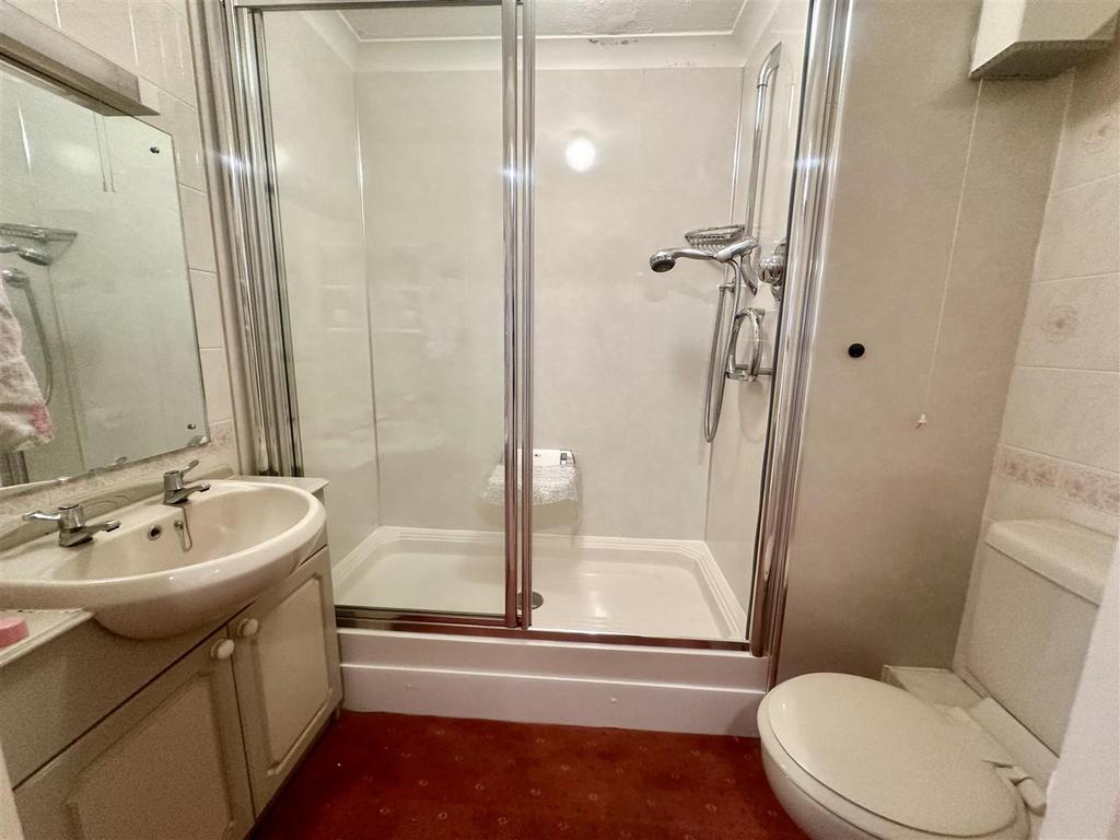 Shower Room/W.C