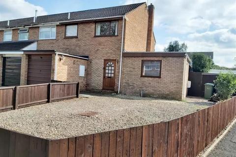 3 bedroom terraced house for sale, Blanchard Close, Leominster