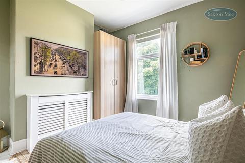 150 Fox Hill Road, Sheffield, S6 1HD