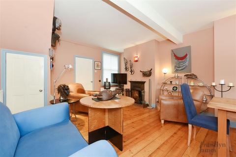 2 bedroom terraced house for sale, Harbinger Road, Isle of Dogs, E14