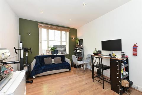 1 bedroom house for sale, East Tenter Street, London, E1