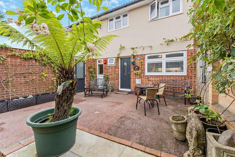 3 bedroom terraced house for sale, Reculver Walk, Maidstone