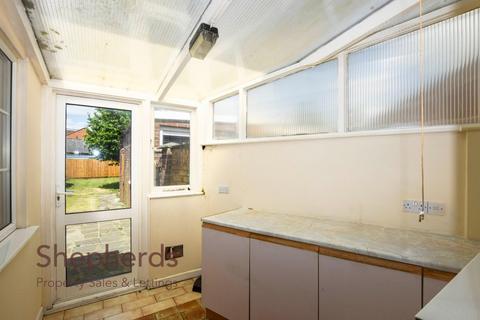 97 Penton Drive, Cheshunt, Waltham Cross, EN8 9RU