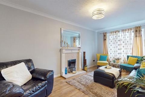 15 Jenkins Close, Shenley Church End, Milton Keynes, MK5 6HX