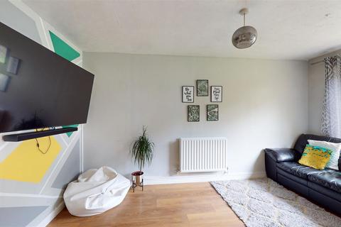 15 Jenkins Close, Shenley Church End, Milton Keynes, MK5 6HX
