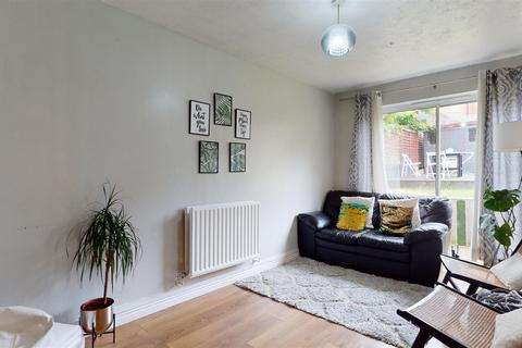 15 Jenkins Close, Shenley Church End, Milton Keynes, MK5 6HX