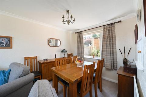 3 bedroom semi-detached house for sale, Hallowes Drive, Dronfield