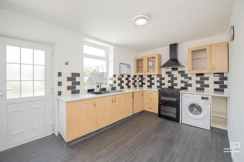 2 bedroom terraced house for sale, High Street, Wigan WN1
