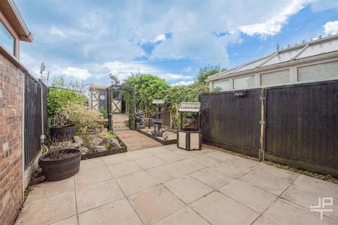 2 bedroom terraced house for sale, High Street, Wigan WN1