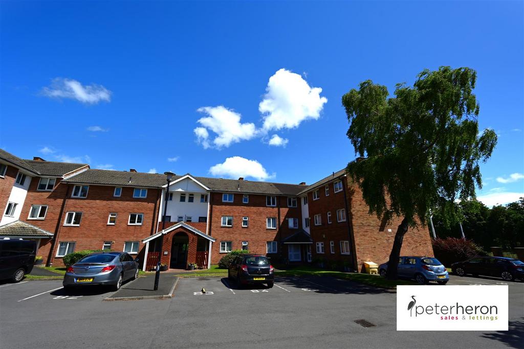 Howick Park, St Peters, Sunderland 2 bed apartment for sale £75,000