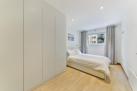 1 bedroom flat to rent, Lanson Building, Chelsea Bridge Wharf, SW11