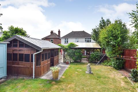 4 bedroom detached house for sale, Cove Road, Hampshire GU14