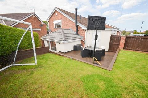 3 bedroom semi-detached house for sale, Butsfield Gardens, Tunstall