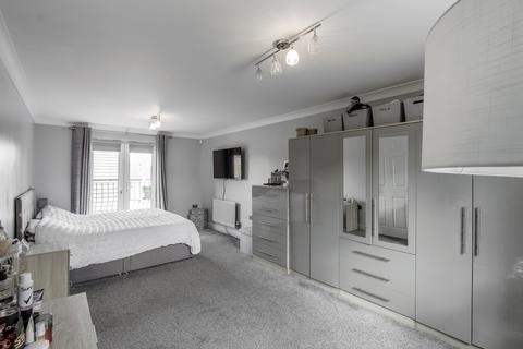 23 Biddlesden Road, Yeovil, BA21 3UX