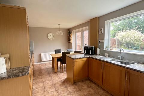 3 bedroom semi-detached house for sale, Tewkesbury GL20