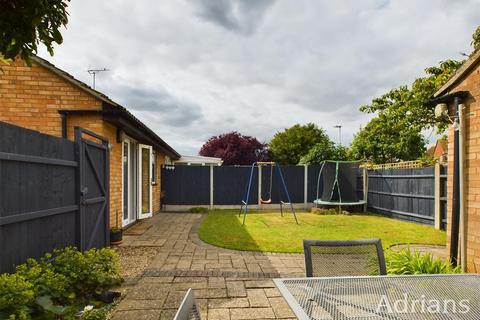 2 bedroom bungalow for sale, Menish Way, Chelmsford