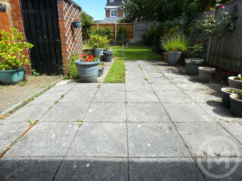 P1120197a.JPG