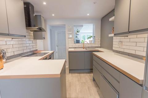 68 Carroll Crescent, Ascot, SL5 9EH