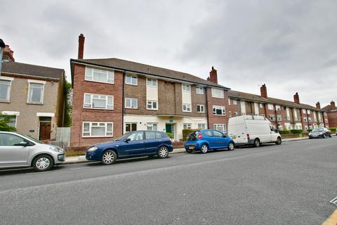 3 bedroom apartment to rent, Martins Road, Bromley BR2
