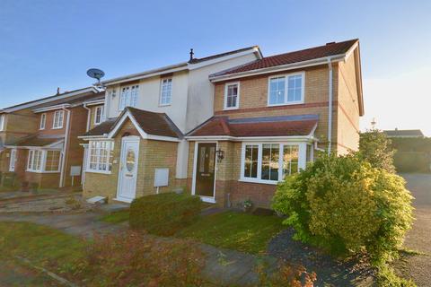 2 bedroom end of terrace house for sale, Clovers, Halstead, CO9