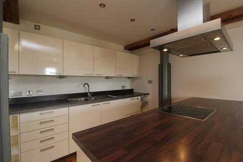 2 bedroom flat for sale, Waterside, Boroughbridge, York, North Yorkshire, UK, YO51