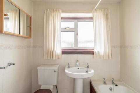 20 Broomhall Drive, Edinburgh, EH12 7QW