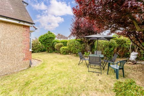 4 bedroom bungalow for sale, St. Lawrence Avenue, Worthing, West Sussex, BN14