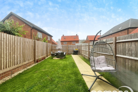 3 bedroom terraced house for sale, Quonset Avenue, Basingstoke, Hampshire