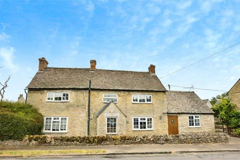 4 bedroom detached house to rent, Station Road, Alvescot, Bampton, Oxfordshire, OX18
