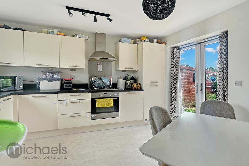 Kitchen/Dining Area