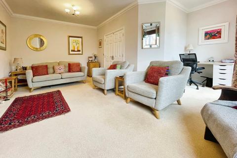 4 bedroom house for sale, Gilwern Close, Chester, Cheshire, CH1