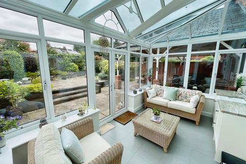 15 Gilwern Close, Chester, CH1 4AP