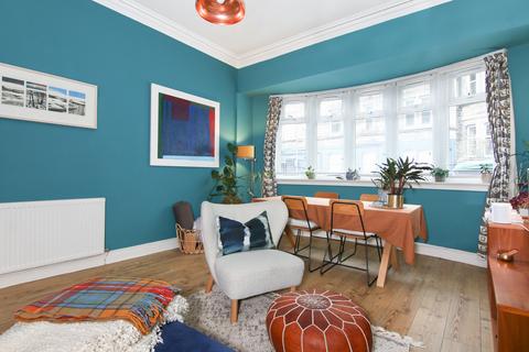 1 bedroom ground floor flat for sale, 2/1 Meadowbank Avenue, Edinburgh, EH8 7AP
