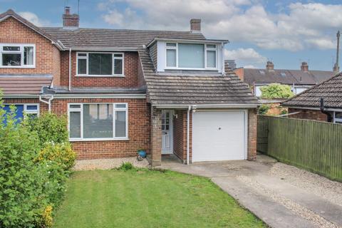 4 Warwick Drive, Wing, Leighton Buzzard, LU7 0PH