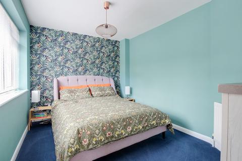 4 Warwick Drive, Wing, Leighton Buzzard, LU7 0PH