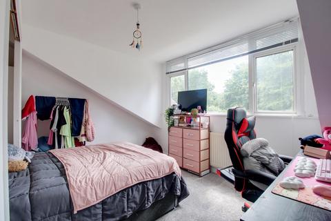 4 Warwick Drive, Wing, Leighton Buzzard, LU7 0PH