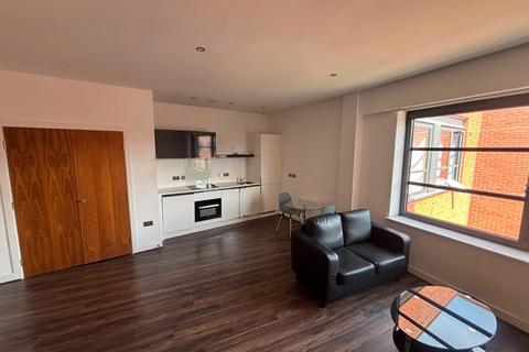 Studio to rent, Pope Street, Birmingham, West Midlands, B1