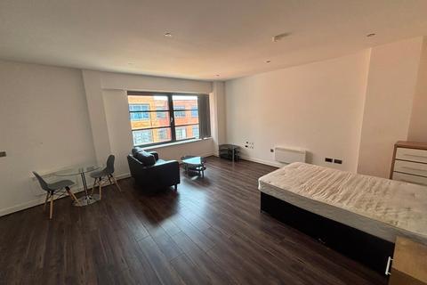 Studio to rent, Pope Street, Birmingham, West Midlands, B1