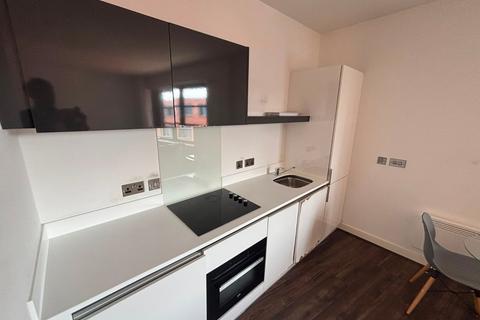 Studio to rent, Pope Street, Birmingham, West Midlands, B1