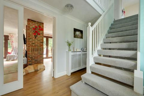 5 bedroom detached house for sale, Colchins, Burgess Hill, RH15