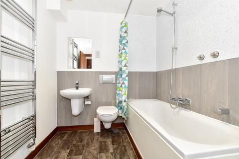 56 Olympia Way, Whitstable, CT5 3FF