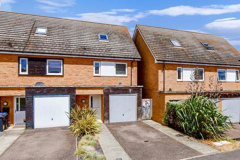 3 bedroom end of terrace house for sale, Olympia Way, Whitstable, Kent