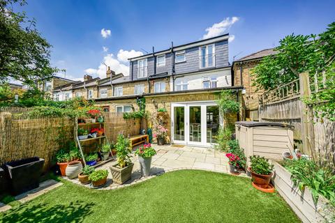 3 bedroom end of terrace house for sale, Lock Road, Richmond, TW10