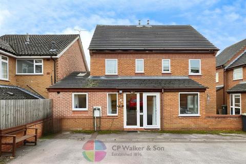 3 bedroom semi-detached house for sale, Gatehouse Court, Chilwell, NG9 5DU