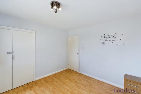 4 Beech Grove, Addlestone, KT15 1QQ