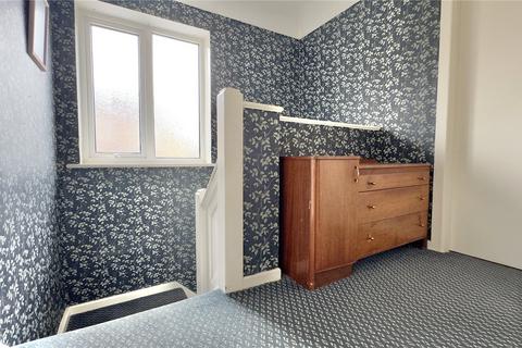 21 Bracken Drive, Wirral, CH48 9UR